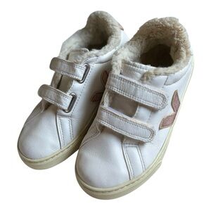 VEJA SNEAKERS youth girls size 4 pink white cream